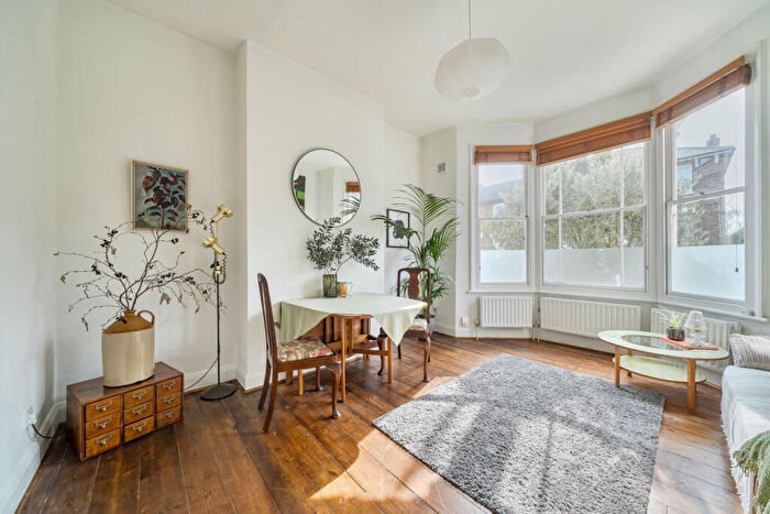 1 Bedroom Flat For Sale In Drakefell Road, Brockley, London, SE4