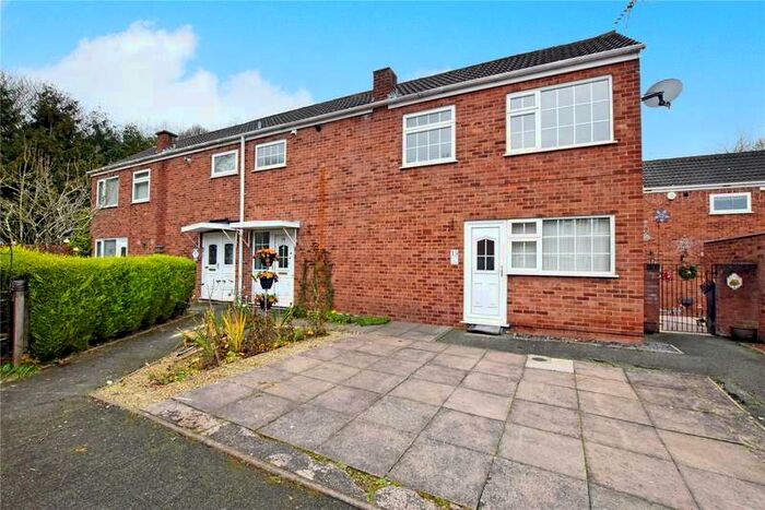 3 Bedroom Semi-Detached House For Sale In 19 Cuckoo Oak Green, Telford, TF7