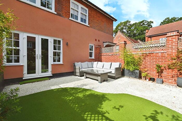 3 Bedroom End Of Terrace House For Sale In Stoke Road, Thorndon, Eye, IP23