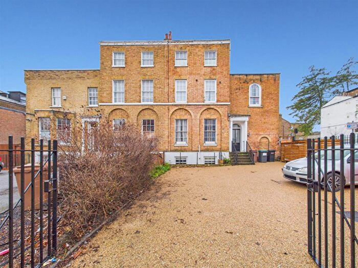 1 Bedroom Flat For Sale In Bruce Grove, London, N17