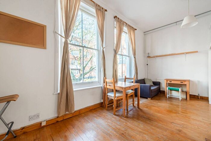 Studio To Rent In Old Brompton Road, Earls Court, London, SW5