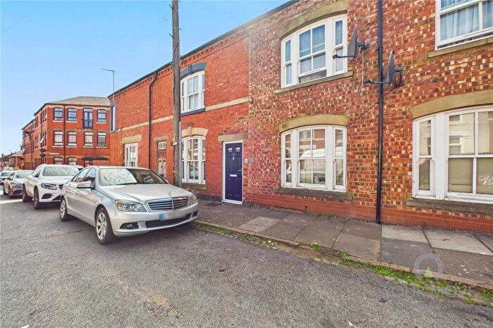 2 Bedroom Flat To Rent In Artizan Road, Abington, Northampton, NN1