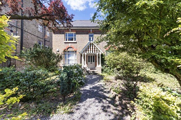 2 Bedroom Flat To Rent In Carleton Road, Tufnell Park, N7