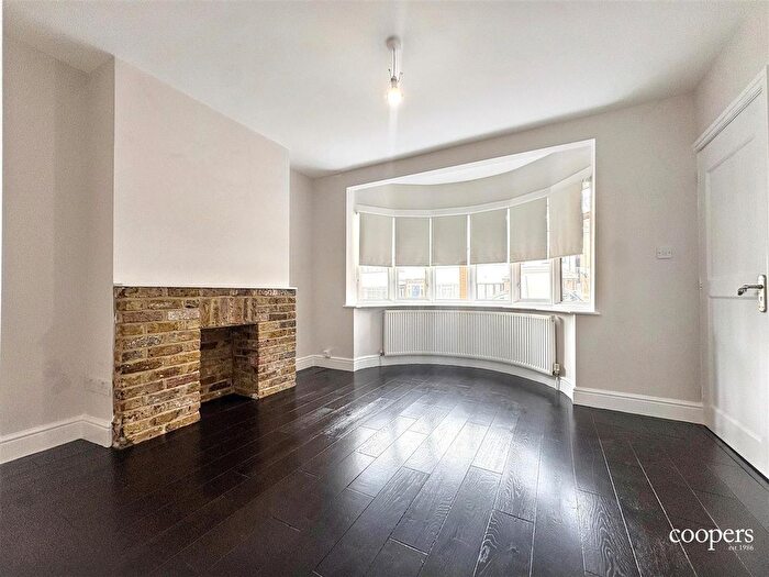 5 Bedroom Terraced House To Rent In Beverley Road, Ruislip, HA4