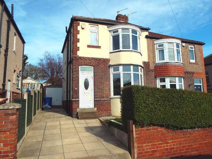 3 Bedroom House To Rent In Lyminster Road, Fox Hill, S6