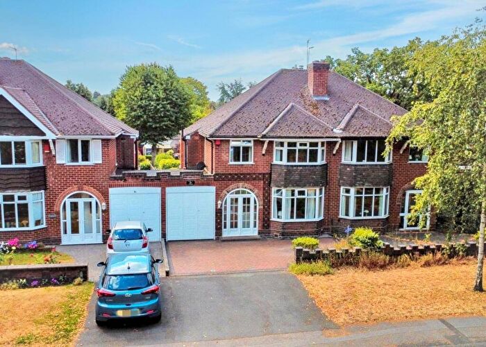 4 Bedroom Semi-Detached House For Sale In Grange Road, Erdington, Birmingham, B24