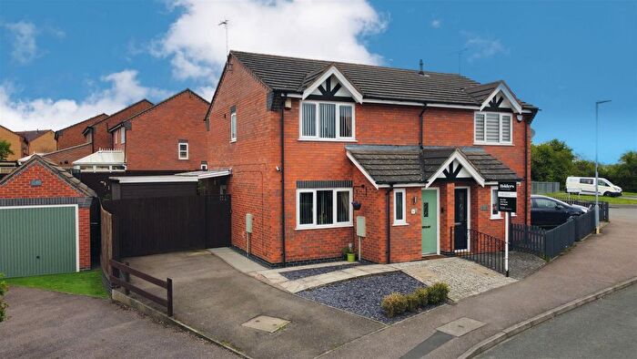 3 Bedroom Semi-Detached House For Sale In Kendal Road, Sileby, Loughborough, LE12