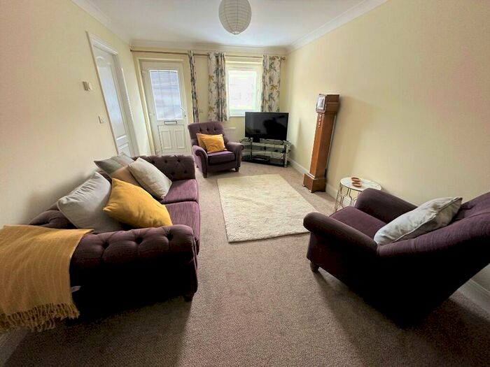 1 Bedroom Flat To Rent In Chester Road, Little Sutton, CH66