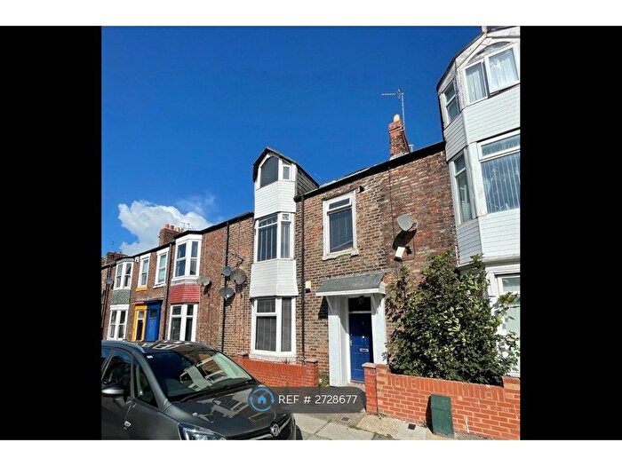 3 Bedroom Maisonette To Rent In Worcester Terrace, Sunderland, SR2