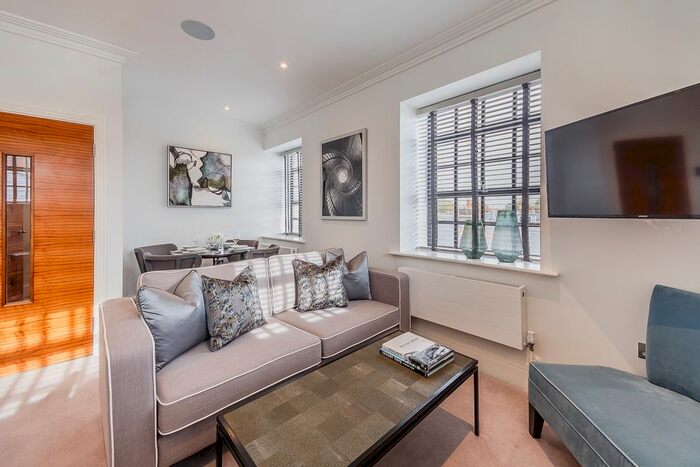 2 Bedroom Flat To Rent In Rainville Road, London, W6