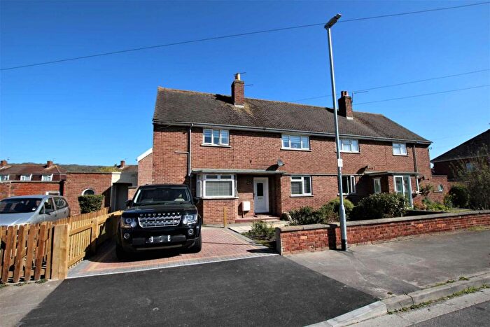 2 Bedroom Maisonette To Rent In Earlham Grove, Weston Super Mare, BS23