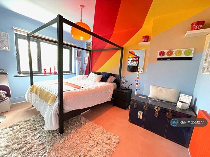 3 Bedroom Terraced House To Rent In Woodhouse Road, Quinton, Birmingham, B32