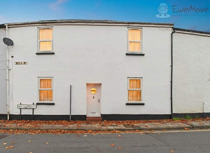 2 Bedroom Terraced House For Sale In Mill Street, South Molton, Devon, EX36