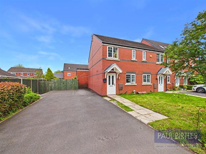 2 Bedroom Semi-Detached House For Sale In Woodsend Crescent Road, Flixton, Trafford, M41