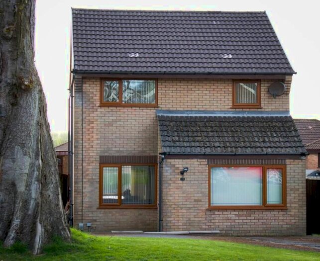 3 Bedroom Detached House To Rent In Glanymor Park, Loughor, Swansea, SA4