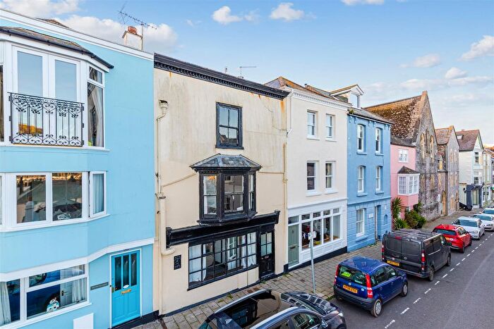 4 Bedroom Terraced House For Sale In Newcomen Road, Dartmouth, TQ6