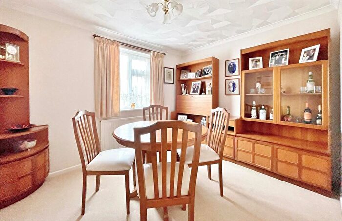 2 Bedroom Bungalow For Sale In Ainsdale Road, Worthing, West Sussex, BN13