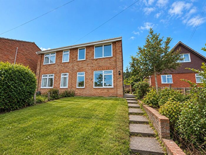 3 Bedroom Semi-Detached House To Rent In Crooked End Place, Ruardean, GL17