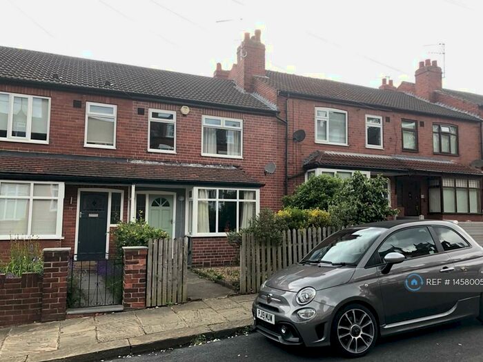 2 Bedroom Terraced House To Rent In Methley Grove, Leeds, LS7