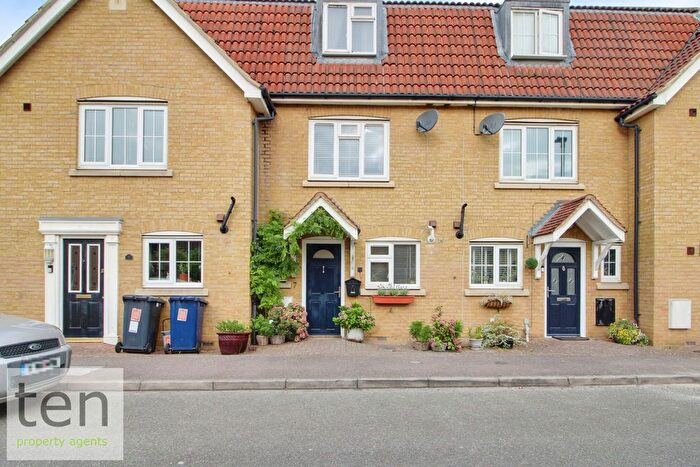 4 Bedroom Town House For Sale In Parker Close, St. Neots, PE19
