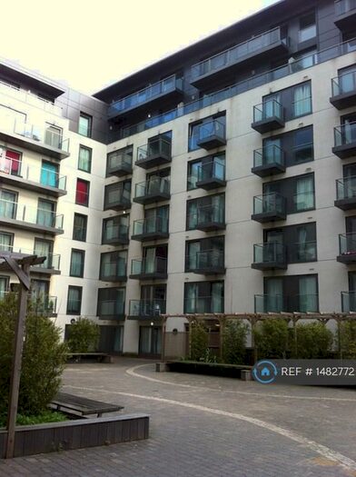 1 Bedroom Flat To Rent In High Street, Slough, SL1