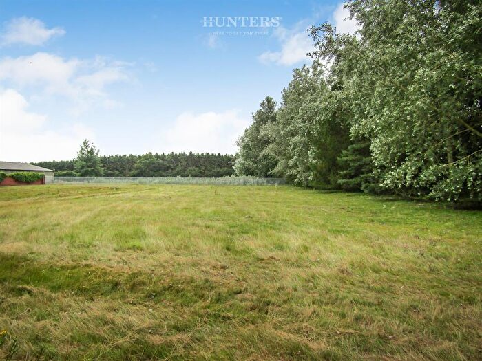 3 Bedroom Bungalow For Sale In Butterwick Road, Messingham, Scunthorpe, DN17