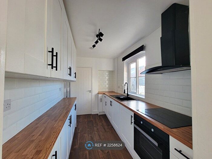 2 Bedroom Terraced House To Rent In Hitchman Street, Stoke-On-Trent, ST4