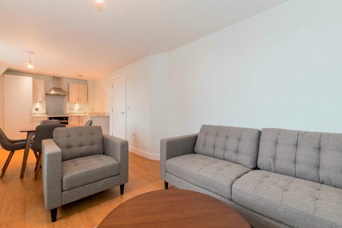 2 Bedroom Apartment To Rent In Victoria Riverside, Leeds City Centre, LS10