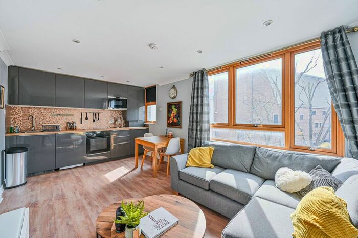 1 Bedroom Flat To Rent In Benedict Road, Stockwell, London, SW9