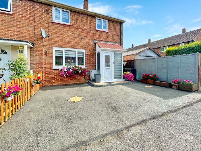 2 Bedroom End Terrace House For Sale In Littlefield Road, Luton, Bedfordshire, LU2