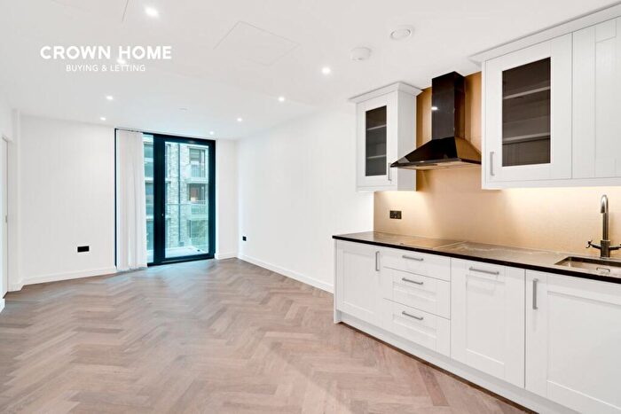 1 Bedroom Apartment To Rent In Merino Gardens, London Dock, E1W