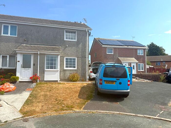 2 Bedroom Property To Rent In Grove Park, Torpoint, PL11
