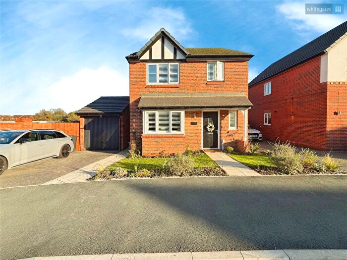 3 Bedroom Detached House For Sale In Corbetts Close, Wistaston, Crewe, Cheshire, CW2
