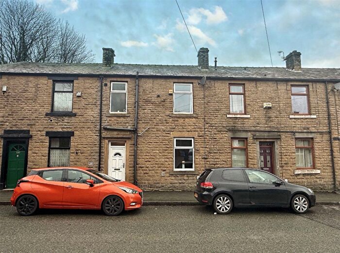 3 Bedroom Terraced House For Sale In Newhey Road, Milnrow, Rochdale, Greater Manchester, OL16