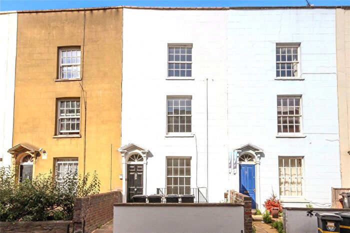 1 Bedroom Flat For Sale In Bath Buildings, Montpelier, Bristol, BS6