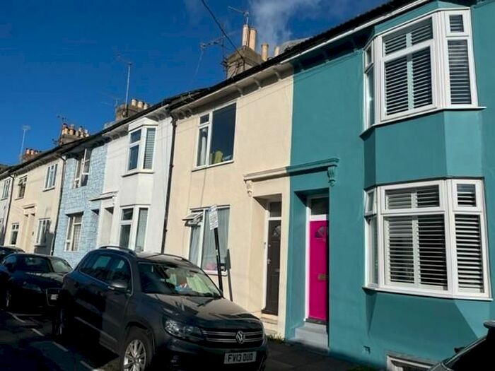 4 Bedroom Terraced House To Rent In St. Pauls Street, Brighton, BN2
