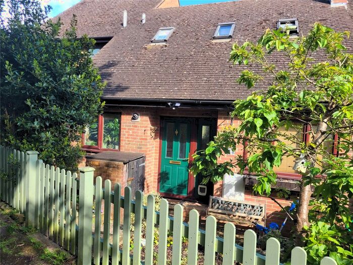 3 Bedroom Terraced House For Sale In The Laurels, Tetsworth, Thame, Oxfordshire, OX9