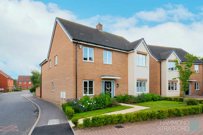 5 Bedroom Detached House For Sale In Barbastelle Crescent, Hethersett, NR9
