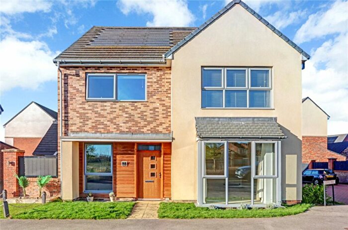 4 Bedroom Detached House To Rent In Axwell Park, Houghton Le Spring, Tyne And Wear, DH4