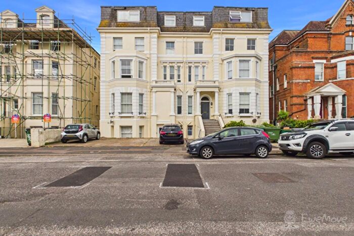 2 Bedroom Apartment To Rent In Trinity Gardens, Folkestone, Kent, CT20