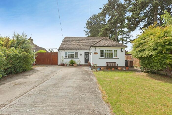 5 Bedroom Detached House For Sale In Fawkham Avenue, Longfield, Kent, DA3