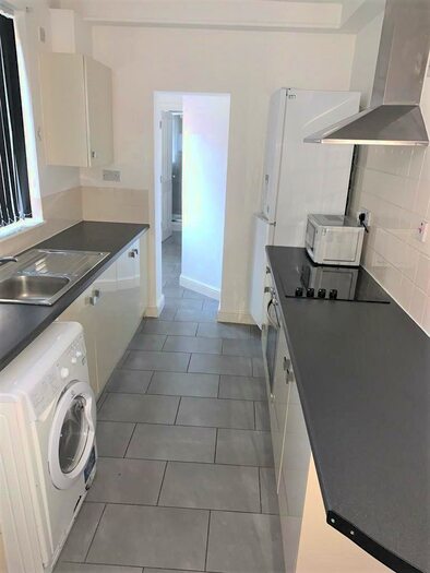 4 Bedroom Terraced House To Rent In Roman Street, Leicester, LE3