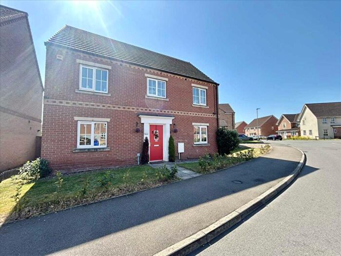 4 Bedroom Detached House For Sale In Dunlin Drive, Scunthorpe, DN16