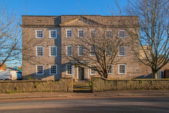 3 Bedroom Flat To Rent In Sodbury Road, Wickwar, Wotton-Under-Edge, GL12