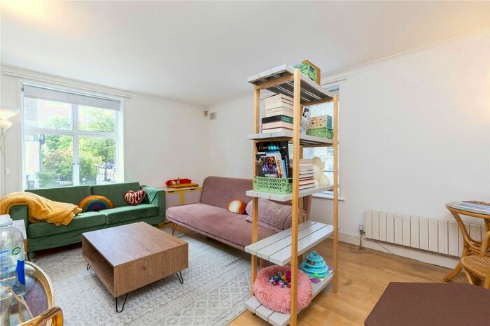 1 Bedroom Flat To Rent In Gibson Square, London, N1