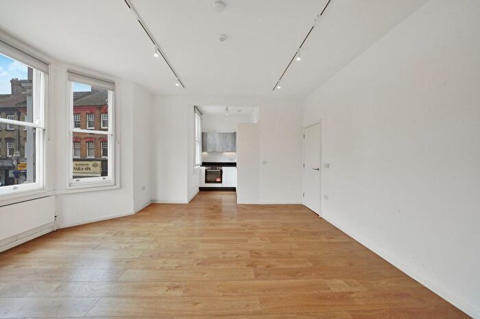 1 Bedroom Flat To Rent In Charlton Road, Greenwich, SE3