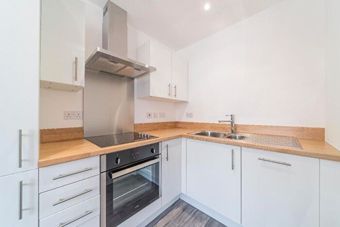 1 Bedroom Apartment To Rent In Queen Street, City Centre, Sheffield, S1