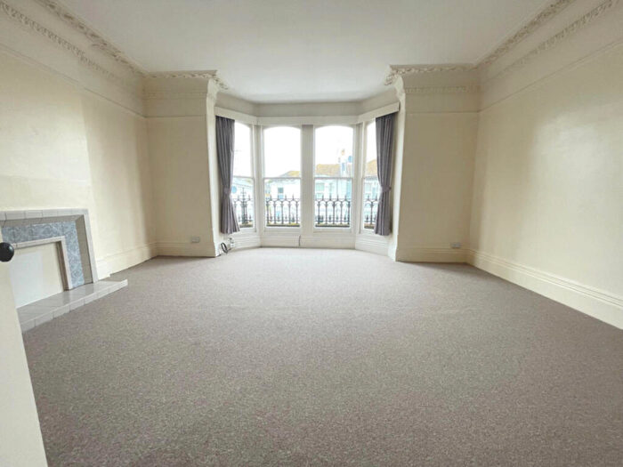 2 Bedroom Apartment To Rent In Rowlands Road, Worthing, BN11