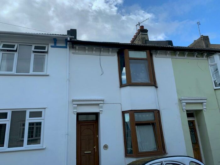 4 Bedroom Terraced House To Rent In Quebec Street, BN2