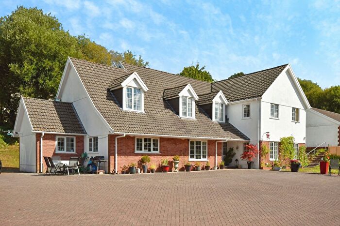 6 Bedroom Detached House For Sale In Addoldy Road, Neath, SA11